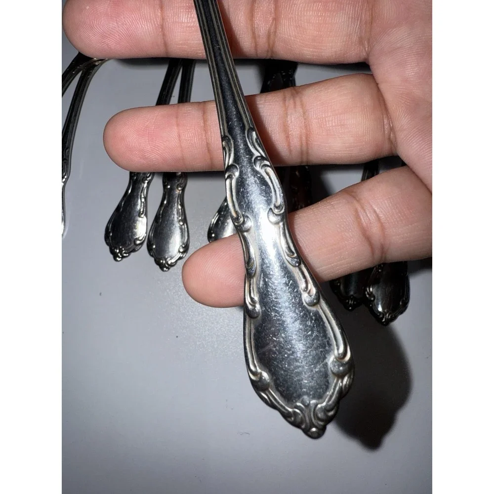 10 ONEIDA/ONEIDAWARE WHITTIER‎ STAINLESS DINNER  FORKS SPOONS E